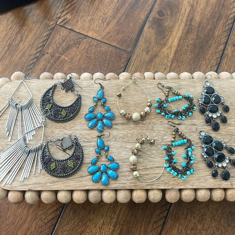 6 pairs bundle fashion earrings dangling drop hoops silver gold green black